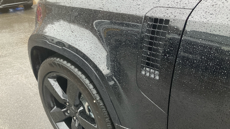 Land Rover Defender 3.0 D250 X-Dynamic HSE 110 5dr Auto Diesel Estate